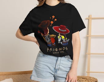 Camiseta Comfort Colors® Friends Since 1995 con estampado de vaquero de dibujos animados / Camiseta TS