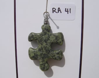 RA41 Puzzle Piece Rock Pendant