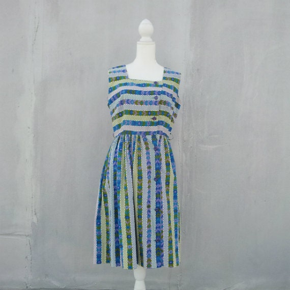 1950s Blue Floral Striped Cotton Fit and Flare Dr… - image 1