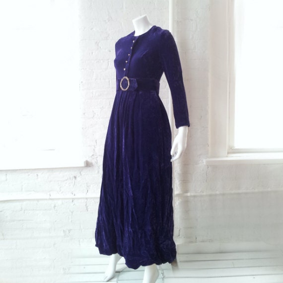 Vintage Velvet Ball Gown 1970s Prom Dress Vintage Mal… - Gem
