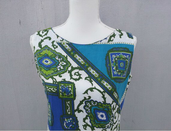 White Shift Dress 60s Vintage Mod Art Novelty Pri… - image 4