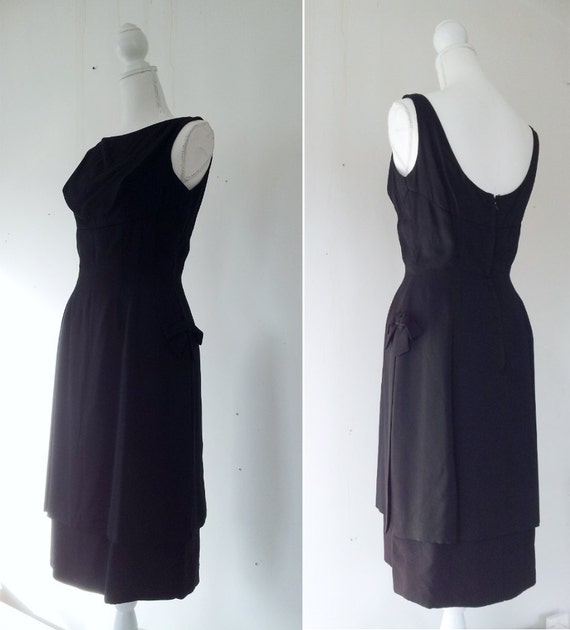 1960s Black Cocktail Dress 60s Vintage Fit and Fl… - image 3