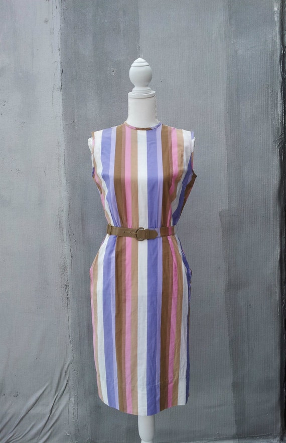 1960s Sheath Dress 60s Shift Dress Vintage Day Dr… - image 2
