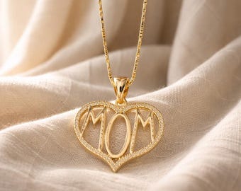Regalo per la festa della mamma: collana con cuore d'oro, ciondolo minimalista con la scritta "MOM", regalo di compleanno dalla figlia.