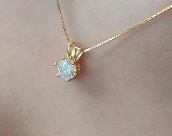 Collana in oro massiccio con ciondolo rotondo e moissanite di lusso, regalo di anniversario per la mamma, regalo di compleanno per la fidanzata, regalo di Natale per lei.