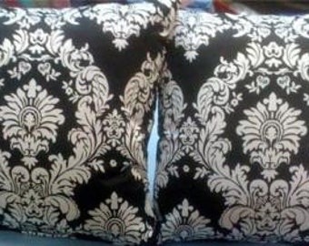 Black/ White Damask Throw Pillows Pair 16 x 16