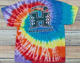 Tie Dye University of Hawaii Warriors T-Shirt Large Rainbow Wahines Spiral Handmade