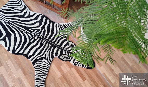 Hand-Tufted Wool Zebra Rug – Modern Animal Print Carpet for Living Room & Bedroom