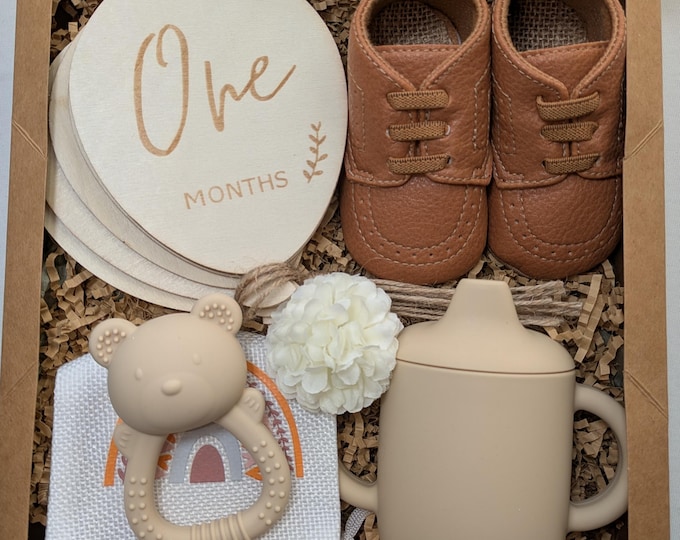Beige Baby Boy Gift Box-Milestone Markers, Shoes & Sippy Cup