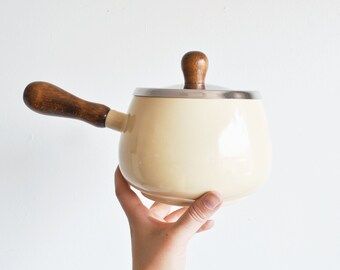 Vintage Ivory / Pale Yellow Enamel Saucepan with Wood Handles