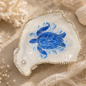 Sea Turtle Oyster Shell Ring Dish | Coastal Jewelry Holder | Handcrafted Oyster Shell Trinket Dish | Beach Decor Gift | Rhinestone Trim