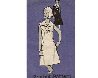 1970s Mod Dress with geometric lines Uncut Vintage Sewing Pattern Size 12 1/2 Bust 35 Mail Order Printed Pattern 9349