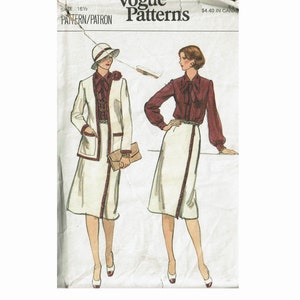 Uncut Vogue 9714 Size 16 1/2 Sewing Pattern Jacket Skirt and Blouse