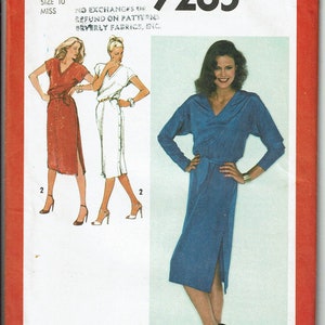 1970s Pullover Dress with Tie Belt UNCUT Sewing Pattern 70s Sizes 10 Simplicity 9285 Bust 32 1/2