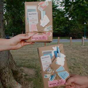Blind Date with a Book - Bookish Gifts - Book Lover Gifts - Personalized Book -Spicy Romance Book - Romance Sci Fi Fantasy - Cute Gift Idea

Blind Date With a Book, Secret TBR, Mystery Book Date, Book Lovers Gift, Readers Gift, Book Gift, Pre-owned Books