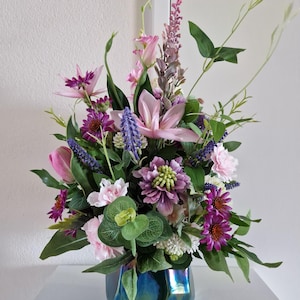 Kunstblumenstrauss Lila Tischdeko Künstlicher Blumenstrauss Clematis Tulpen Vase Wohndeko Frühling Sommer Hochzeitsdeko Büro Deko