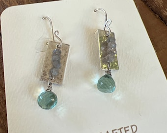 Silver earrings with green quartz onion briolette beads