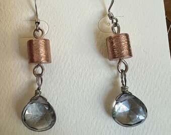 Geometric mixed metal earrings with calcedpny beads - neutral natural