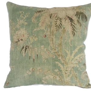 Sea Green Floral Pillow Cover: English Linen Print, Vintage Style (17"-18")