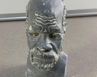 ソープストーン　考える人　石　石製　石彫　石彫り　置物 アフリカのソープストーン彫刻の考える人彫刻（ケニア） - Etsy 日本