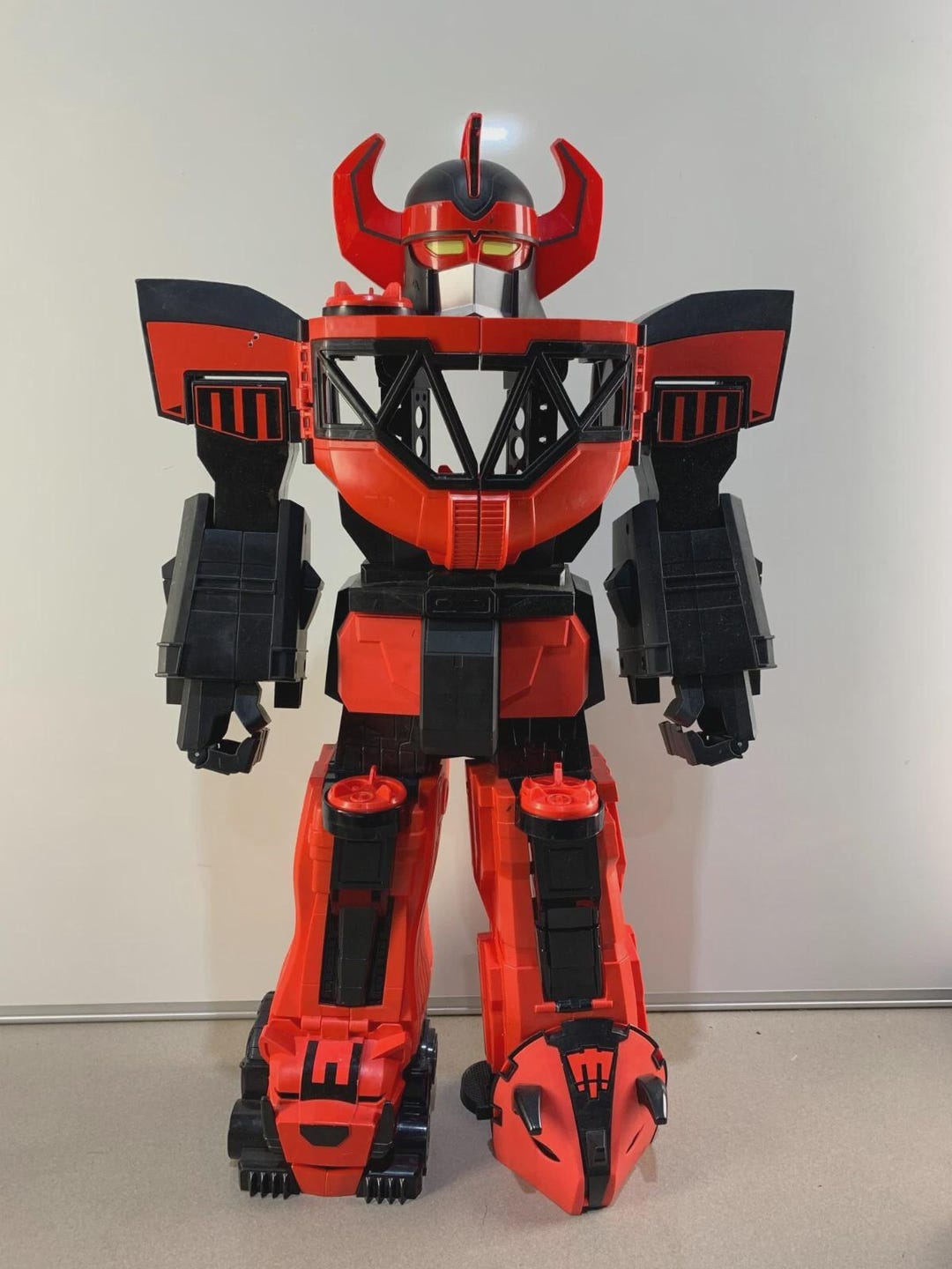 SELECTMAN ROBOT 赤/黒 SELECTMAN ROBOT 赤/黒 照明付きの機械式