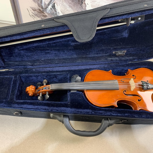 Franz Hoffmann Etude Violin 1/4 Size | Student Beginner Violin with Case & Bow | Used