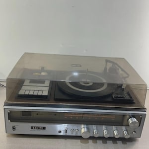 1981 Zenith Stereo System: Vintage Turntable Cassette Deck - Retro