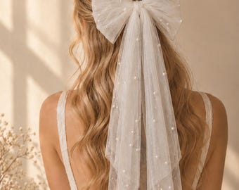 Bride Schleier Tüll, Schleifenschleier mit Perlen, Kurzer Schleier mit Schleife und Perlen, JGA, Braut-Accessoire, Junggesellinnenabschied