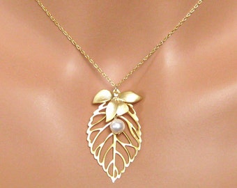 Bridal Necklace, Leaf Charm Gold Bridal Jewelry Bridesmaids Gift Wedding Jewelry Bridesmaids Jewelry