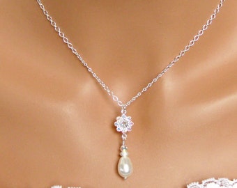 Bridal Jewelry Set. Pearl Drop. Bridesmaids Jewelry Set. Wedding Jewelry Set. Crystal White Pearl Pendant