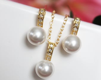 Gold Pearl Bridal Jewelry Set, Rhinestone Pearl Pendant, Bridesmaids Wedding Jewelry, Emily Wedding Jewelry Set