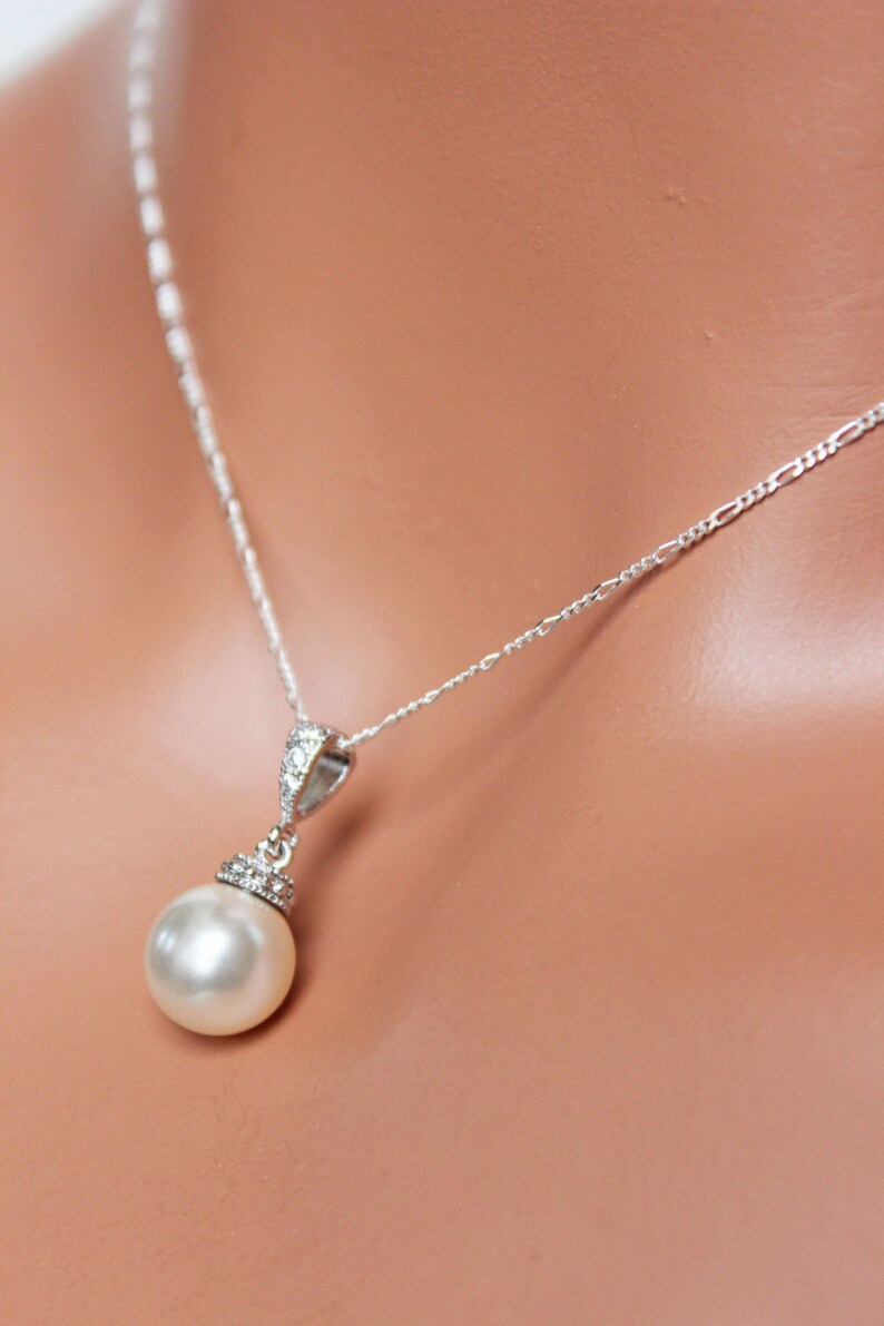 Bridesmaids Jewelry Set Wedding Jewelry Set Pearl Drop Pendant and Pearl Drop Earrings Bridal Jewelry Set Jewelry Set Bridal Accessories