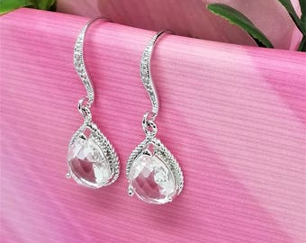 Crystal Clear Bridal Earrings, Bridal Jewelry, Rhinestone Earrings, Bridesmaids Gifts, Bridesmaids Jewelry. Wedding Jewelry