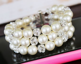 Pearl Cuff Bridal Bracelet, Chunky Wedding Bracelet, Bridal Bracelet, Swarovski Cream Pearl and Rhinestone Bracelet