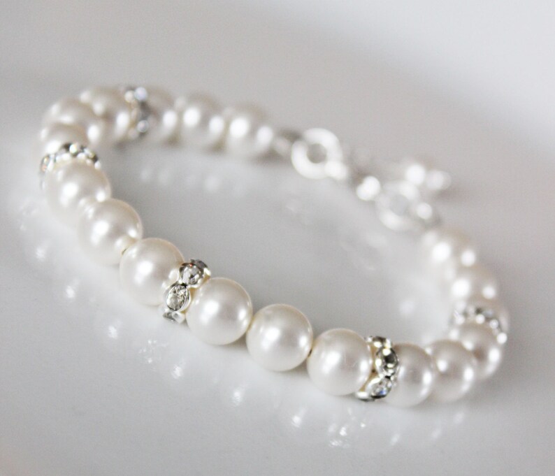 Wedding Pearl Bracelet, Bridesmaids Pearl Bracelet, Rhinestone and Pearl Bridal Bracelet, Simple Classic Wedding Jewelry image 1