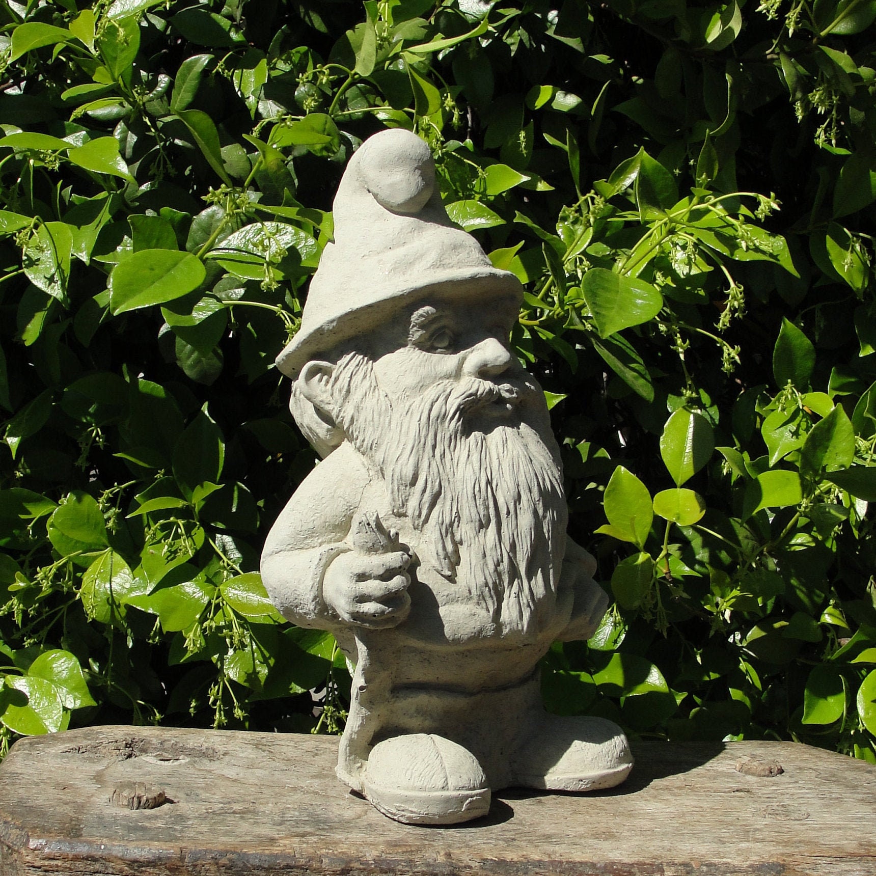 FICITI G100394B Gnome Garden Statue 
