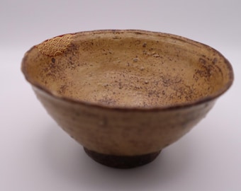 Kintsugi Irabo-yaki Matcha Chawan: Olas Seigaiha Doradas, Tazón de Té Japonés
