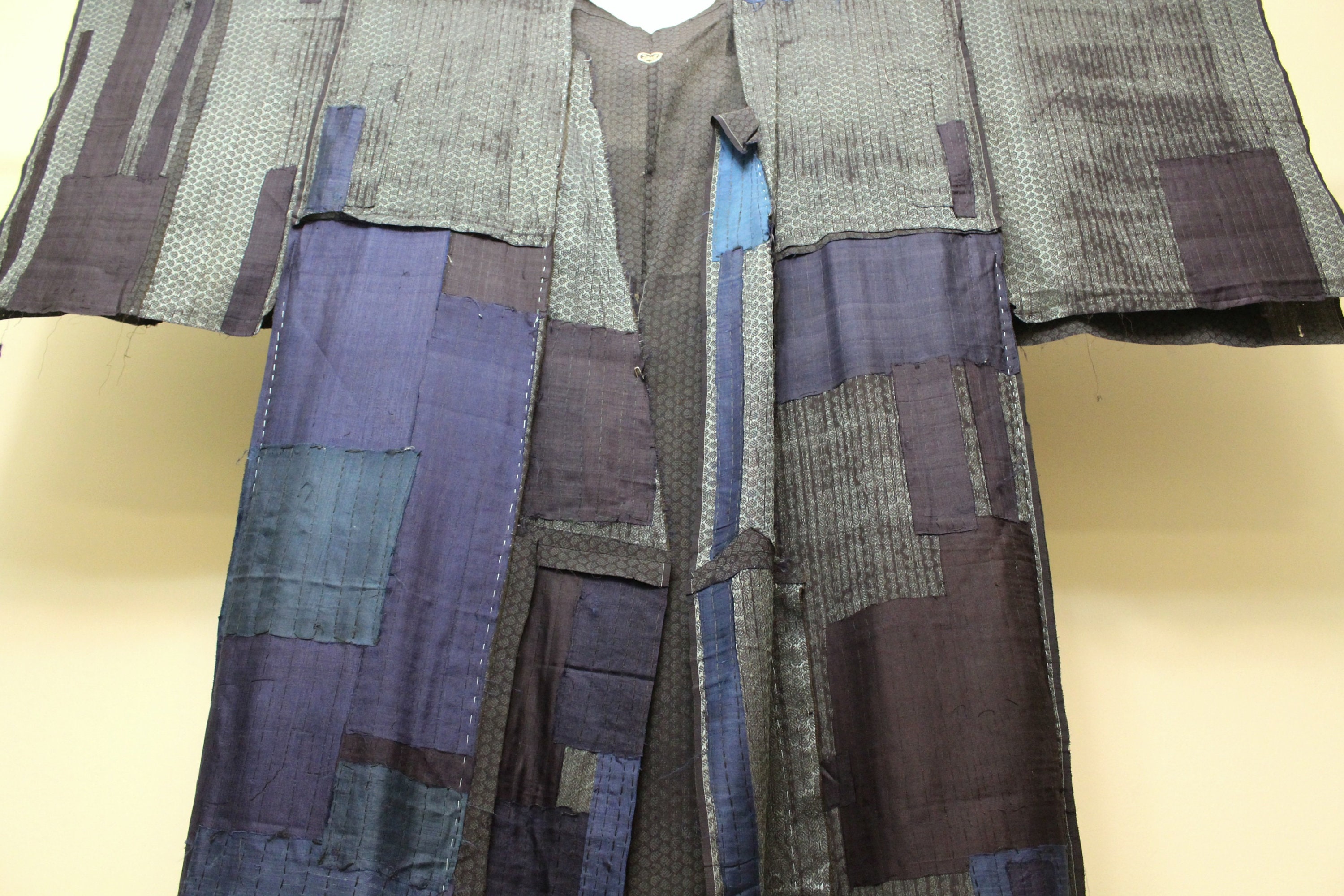 Japanese Boro Folk Textile. Silk Kimono with Patches (Ref: 1862 )