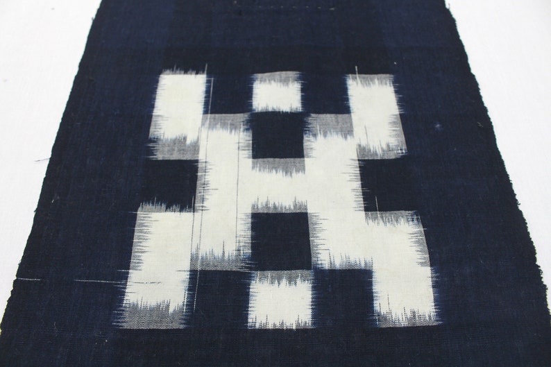 E-Gasuri. Japanese Ikat. Vintage Cotton. Picture Ikat. Woven Textile. Indigo Cotton. Boro Cotton. Quilting Fabric. Indigo Cotton Fabric image 4