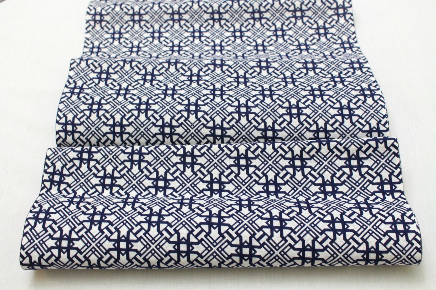 Japanese Vintage Yukata Cotton Fabric. Full Bolt Available (Ref 1212 )
