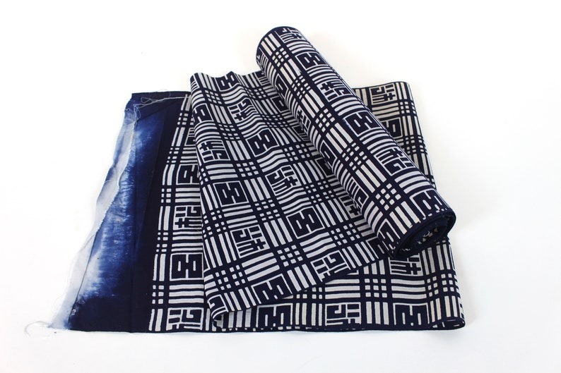 Vintage Japanese. Yukata Bolt. Blue and White. Geometric Cotton. Japanese Cotton. Geometric Fabric. Japanese Indigo. Indigo Cotton. 2084 image 1