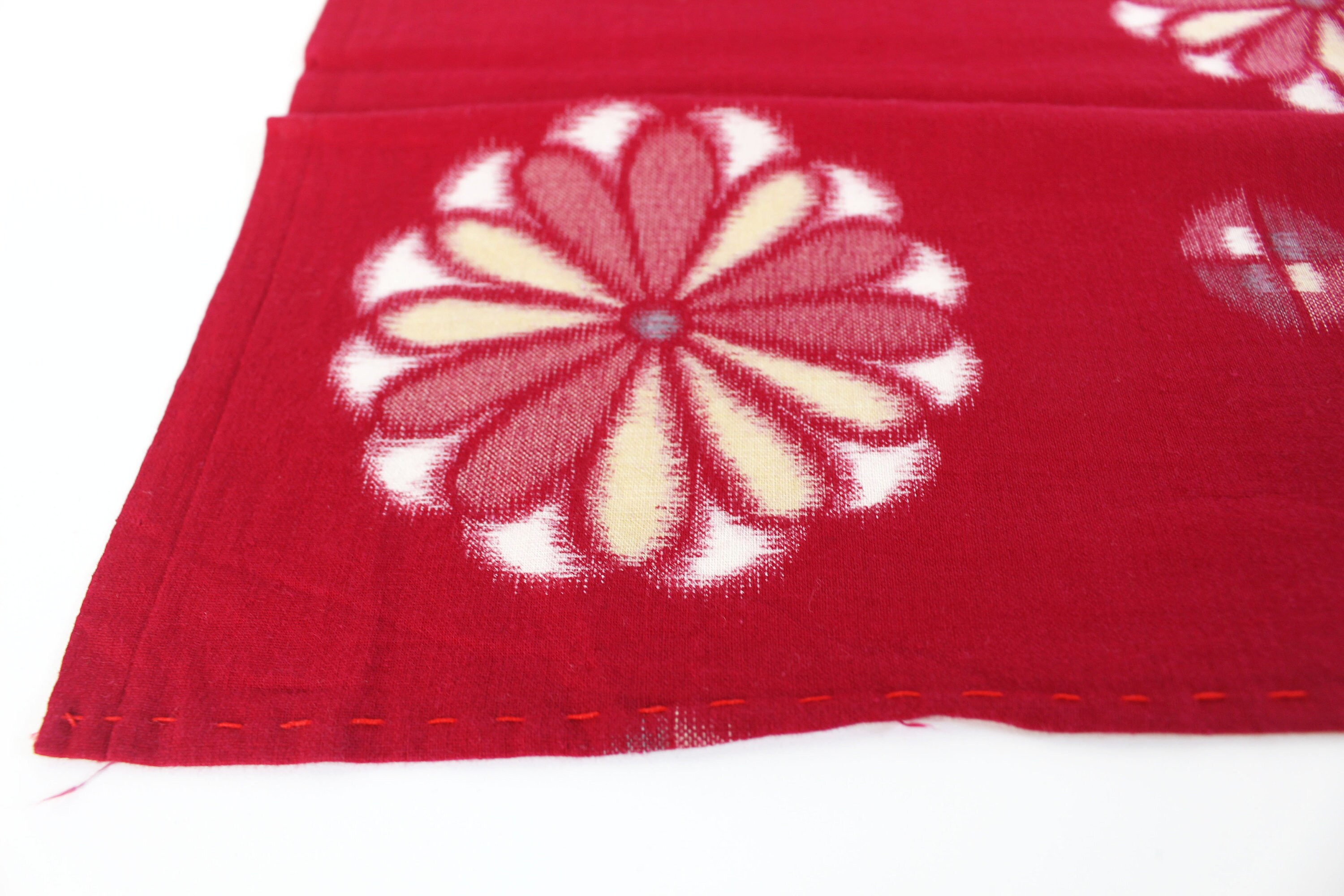Japanese Cotton. Vintage Japanese Fabric. Red Cotton. Japanese Ikat