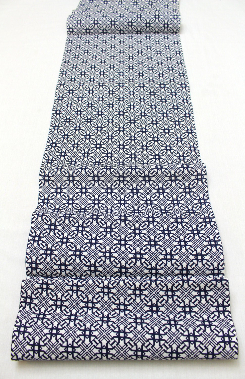 Japanese Vintage Yukata Cotton Fabric. Full Bolt Available (Ref: 1212 )