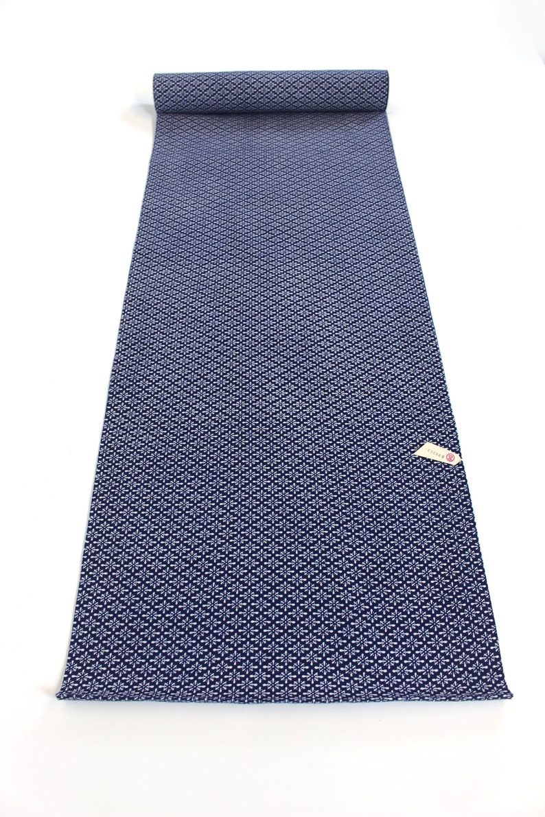 Vintage Japanese. Yukata Bolt. Blue and White. Geometric Cotton. Japanese Cotton. Geometric Fabric. Japanese Indigo. Indigo Cotton. 2087 image 8