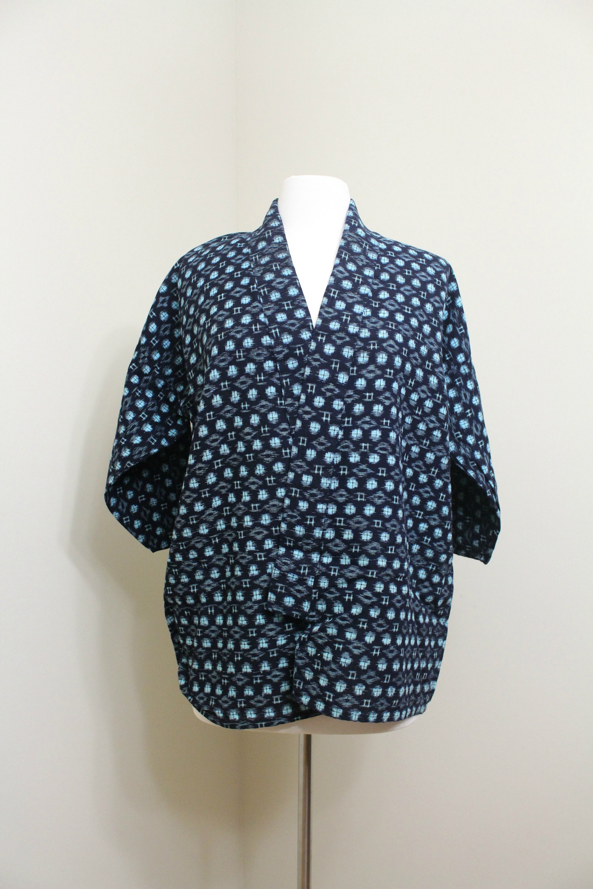 IKAT Haori Jacket. Vintage Japanese Indigo Kasuri Cotton Folk Noragi ...