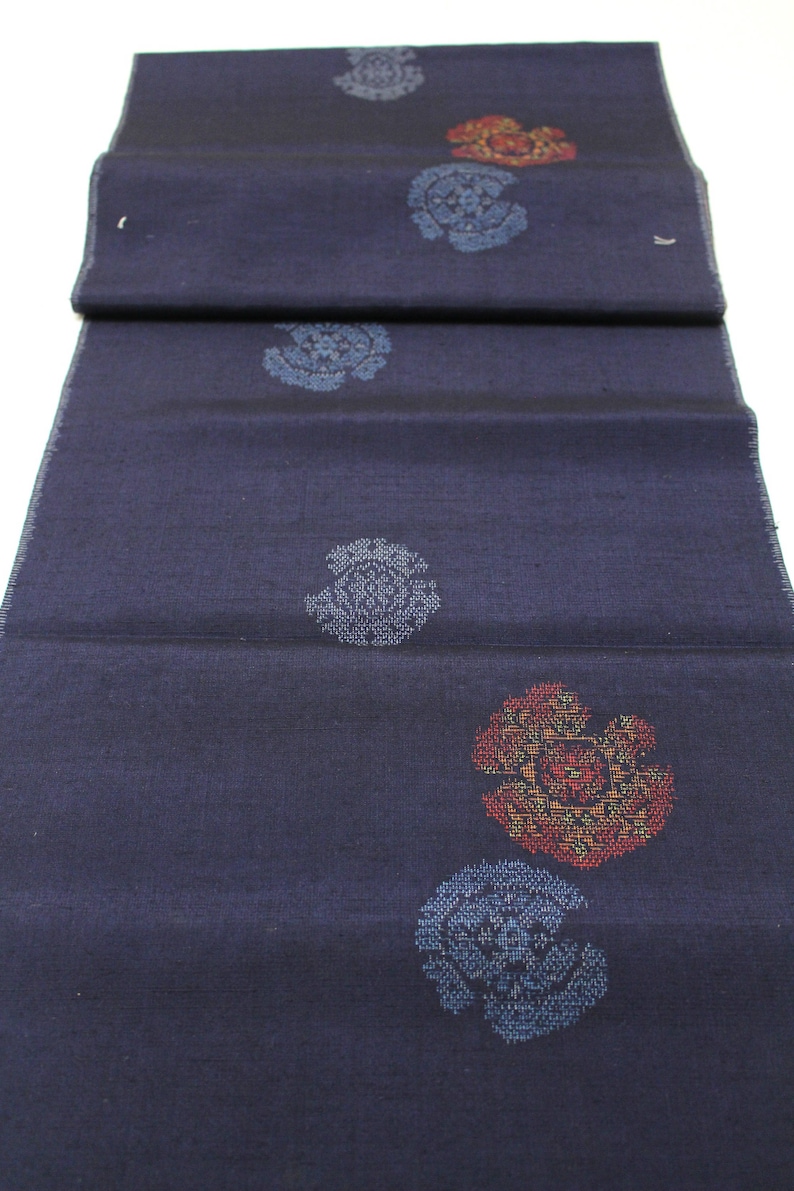 Japanese Ikat Silk. Japanese Silk. Pongee. Tsumugi. Hand Loomed. Hand Made. Kimono Fabric. Navy Blue Silk. Vintage Silk. Woven Silk Fabric. image 5