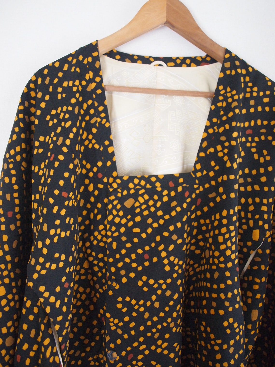Vintage Black and yellow kimono Japanese long cardigan Ama | Etsy