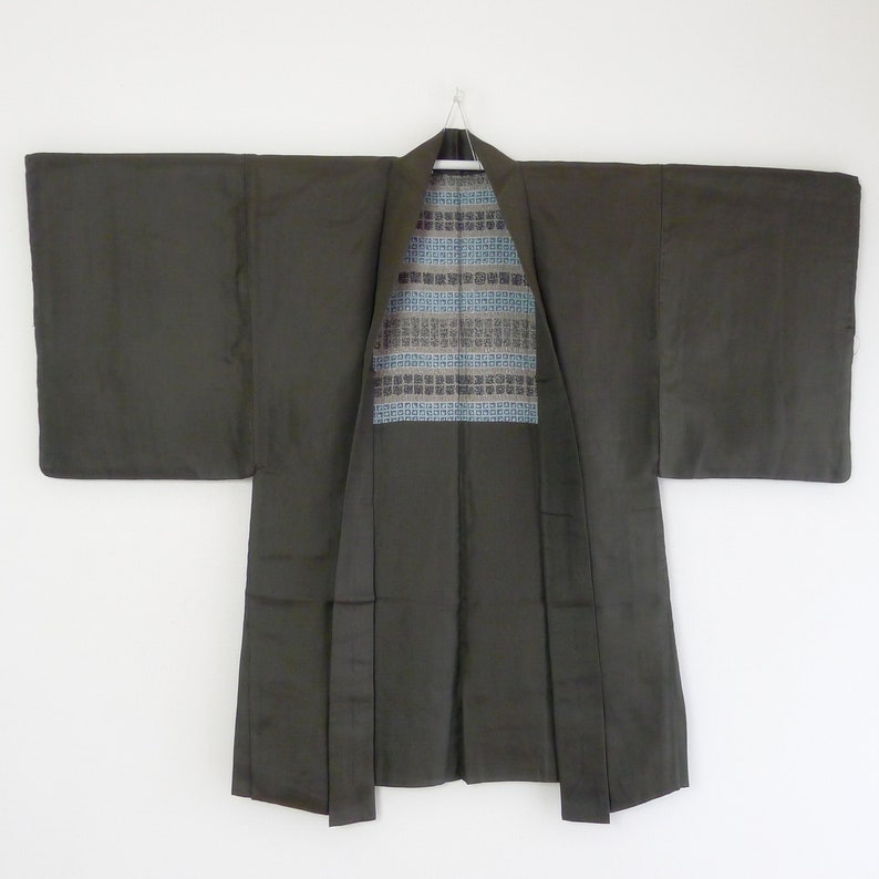 Men Kimono jacket Japanese wall decor oshima tsumugi silk collector textile
