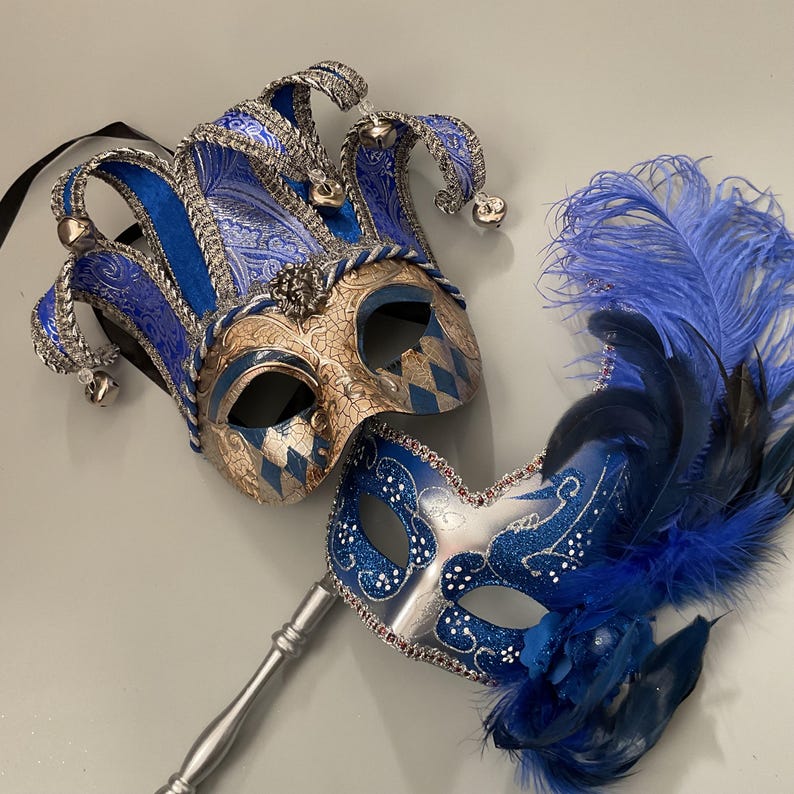 Harlequins Silver Blue Masquerade Feather Jolly Jester Mask: Classic ...