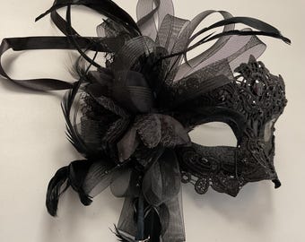 Black lace masquerade feather mask for women girls floral rhinestones gemstone